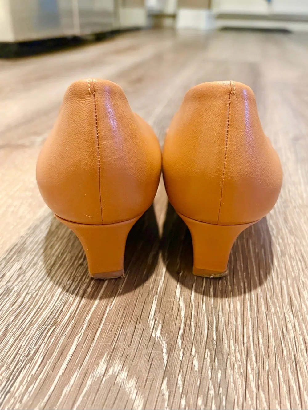 Tory Burch Tan Low Wedge Heel - 7